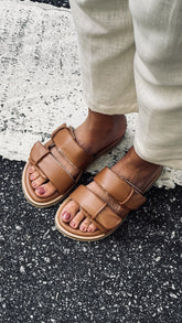 Sandália Biru – caramelo